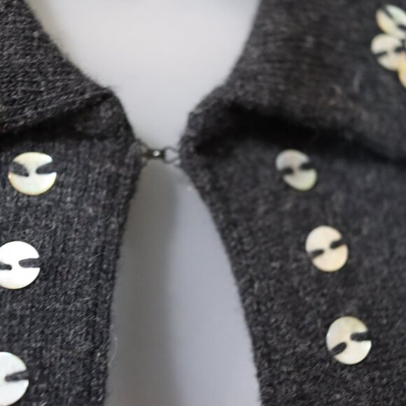 Susan Martin Dark Gray Black Mother of Pearl Button Swing Cardigan Medium - Picture 7 of 16